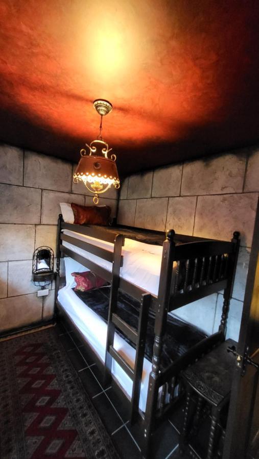 יורק Transylvania House מראה חיצוני תמונה